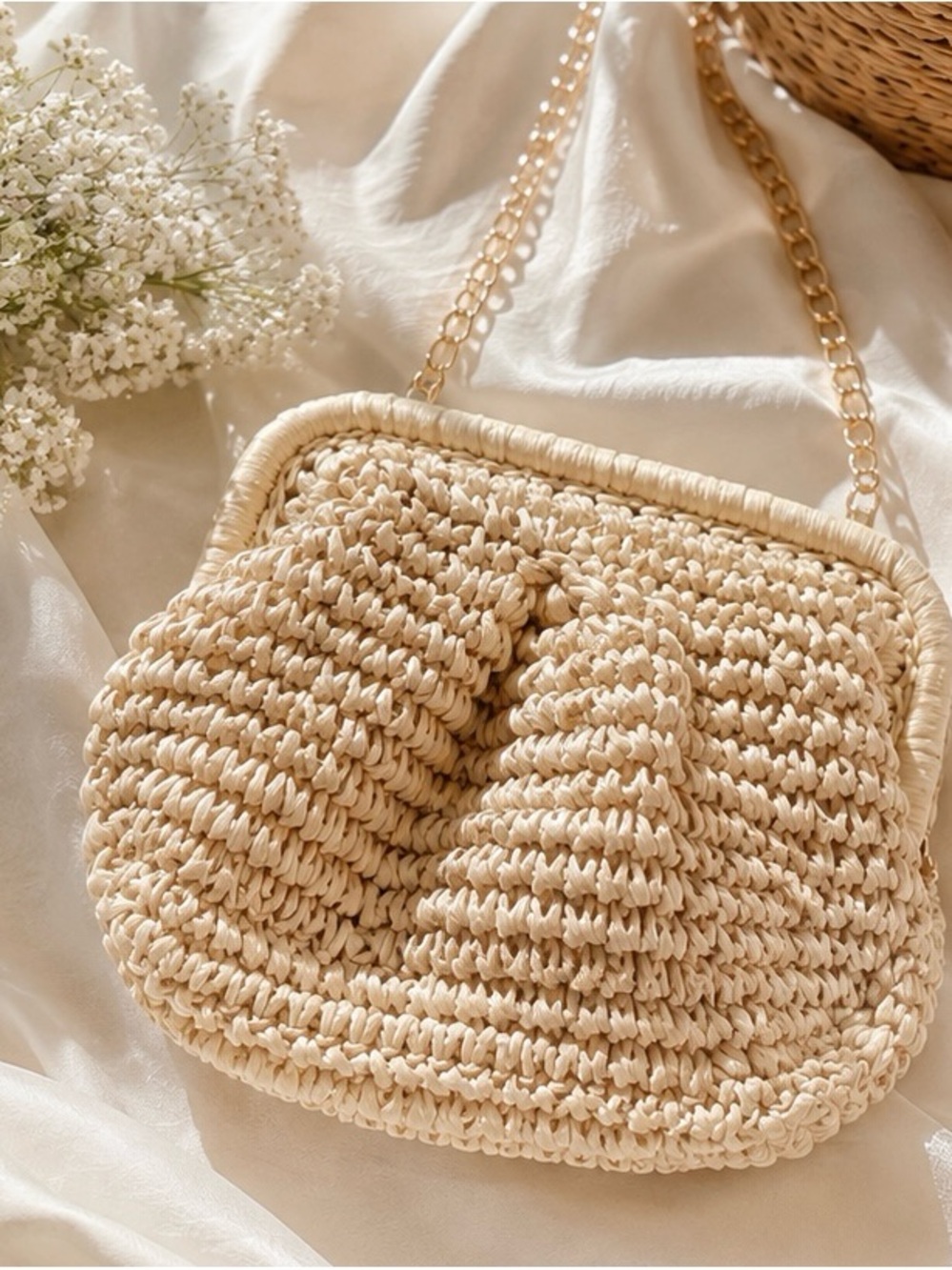 NWOT Ivory Woven Raffia Crossbody Bag Gold Chain Purse